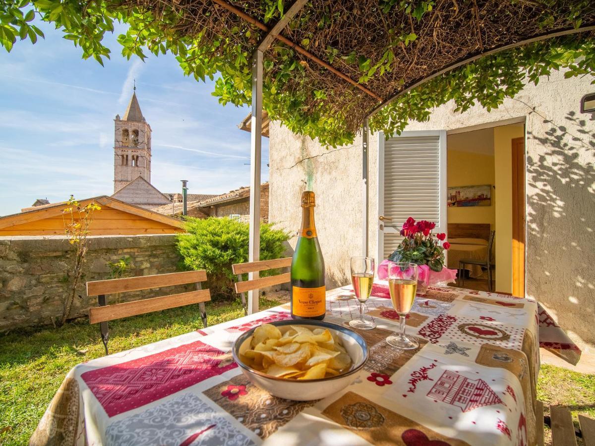 Terrazza Santa Chiara Hotell Assisi Exteriör bild